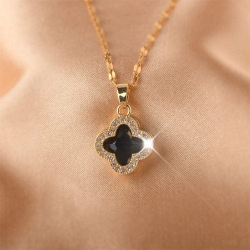 18K Gold Midnight Clover Pendant