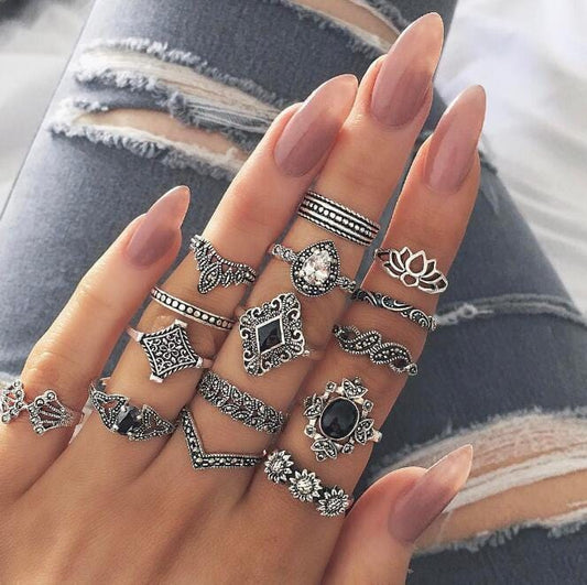 Silver Flower Ring Set